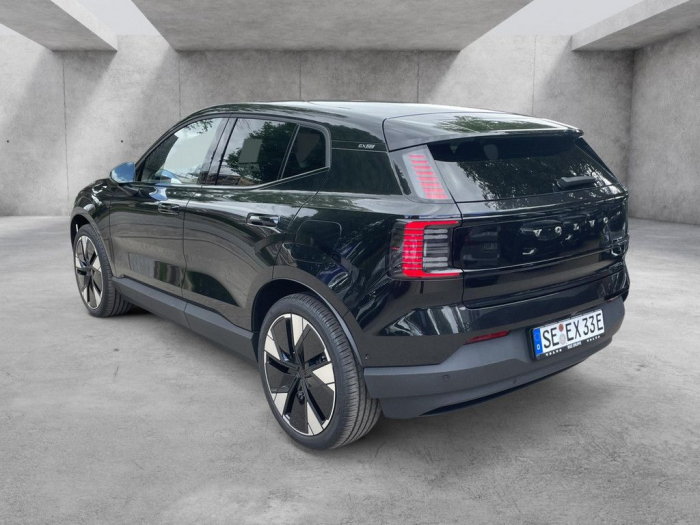 Volvo EX30 Single Motor Extended Range [6]