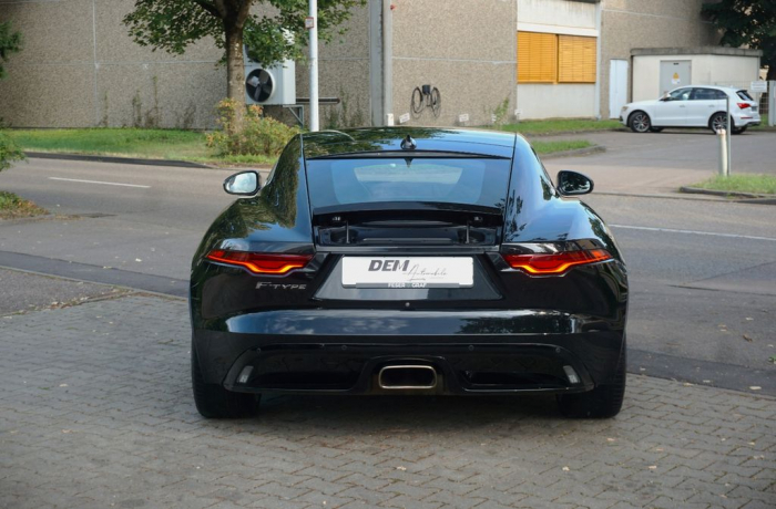 F-Type F-TYPE Coupe R-Dynamic [3]