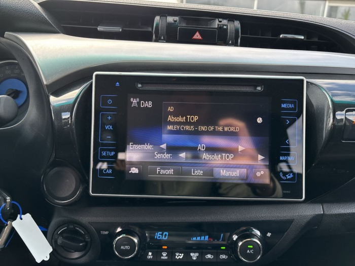 Hilux Double Cab Comfort 4x4 2.4 [10]