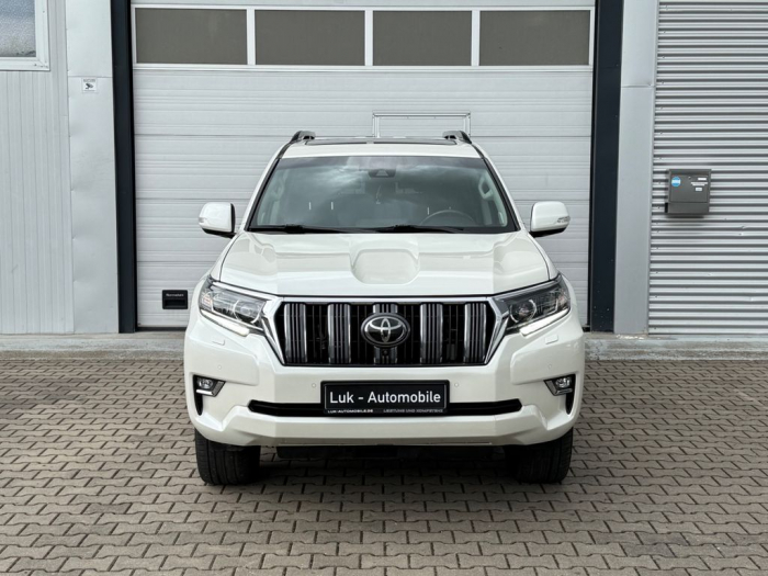 Land Cruiser 2.8 D-4D 150 TEC [2]