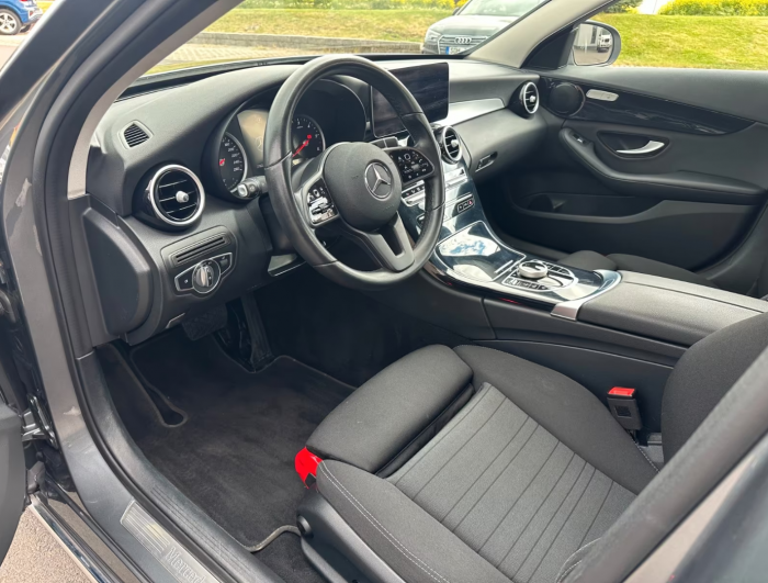 Mercedes-Benz C 180 [15]