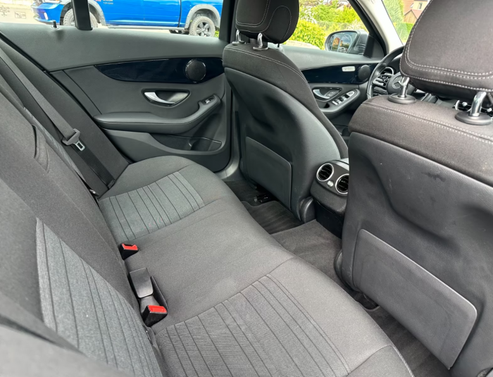 Mercedes-Benz C 180 [13]