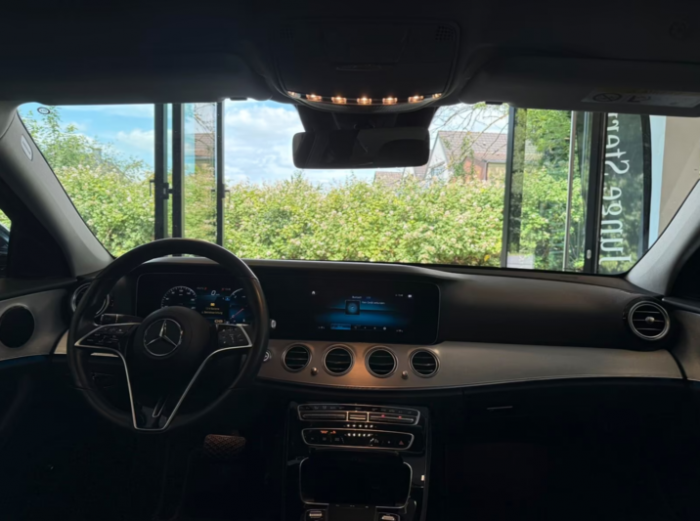 Mercedes-Benz E 200 d AVANTGARD [7]