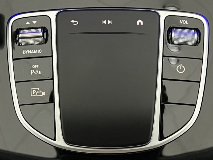 Mercedes-Benz E 300 Avantgarde [10]