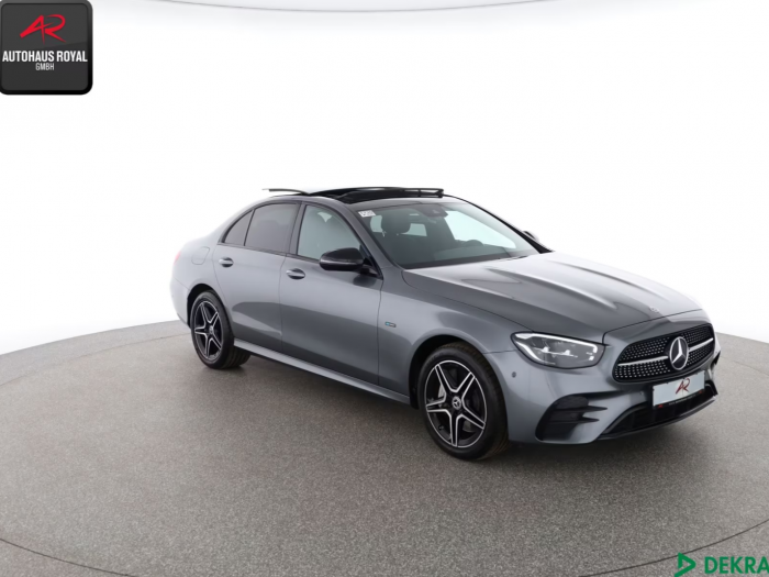 Mercedes-Benz E 300 e AMG [7]