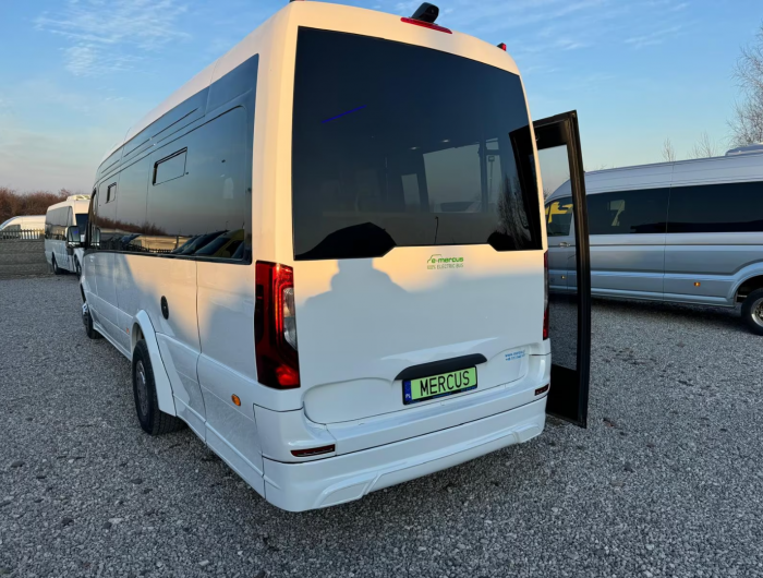 Mercedes-Benz eSprinter [4]