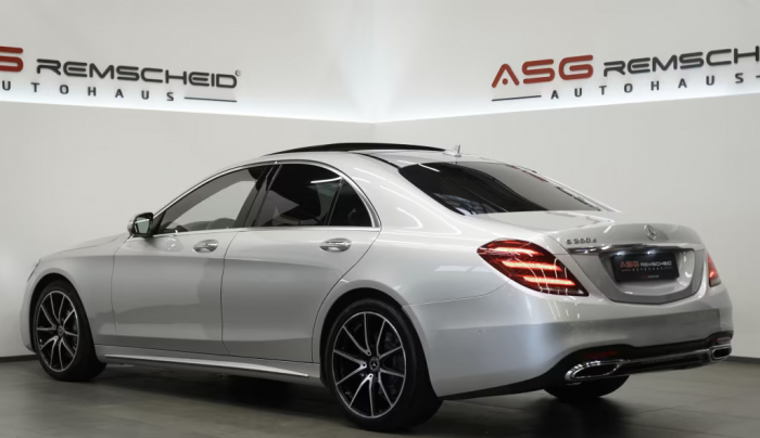 Mercedes-Benz S 350 d AMG Line Pano [12]