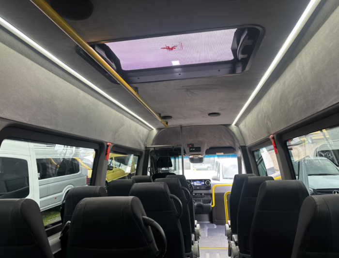 Mercedes-Benz Sprinter Elektro 19 locuri [9]