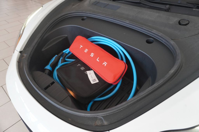 Model 3 LONGRANGE DUAL-MOTOR [9]