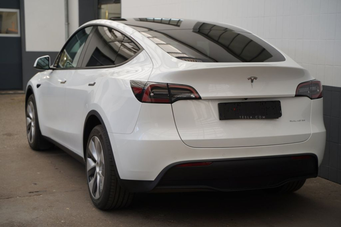 Model Y Long Range [4]