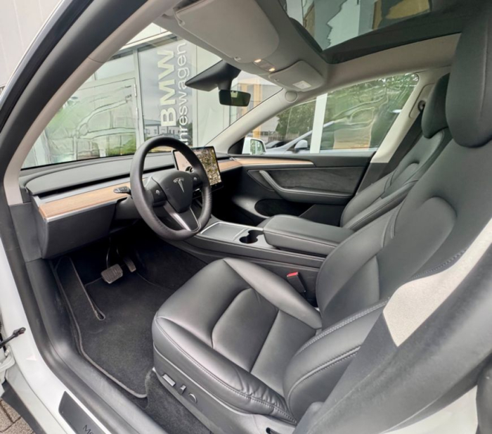 Model Y Long Range [7]