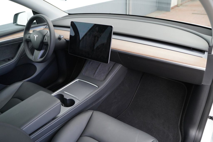 Model Y Long Range [7]