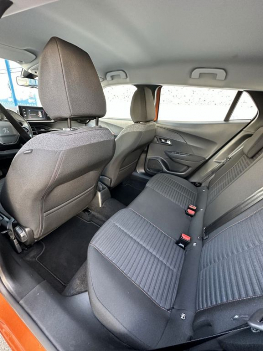 Peugeot 2008 PureTech 130 [10]