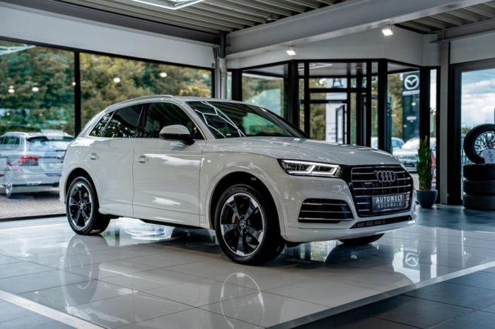 Q5 55 TFSI S-tronic quattro 2x S-line [2]