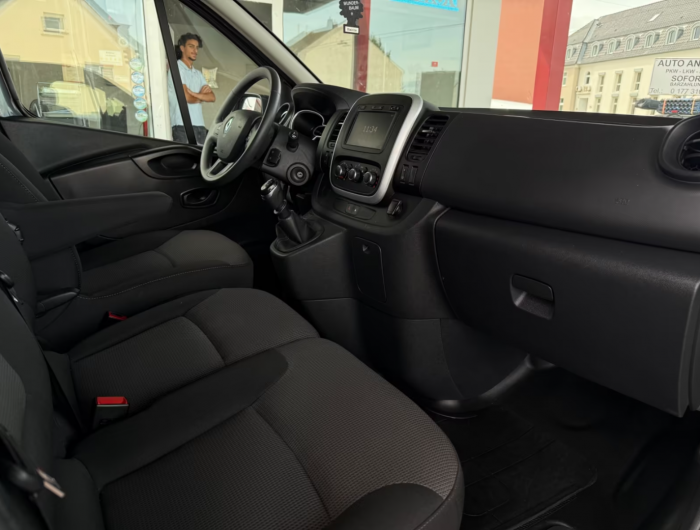 Renault Trafic 2l tdi [10]