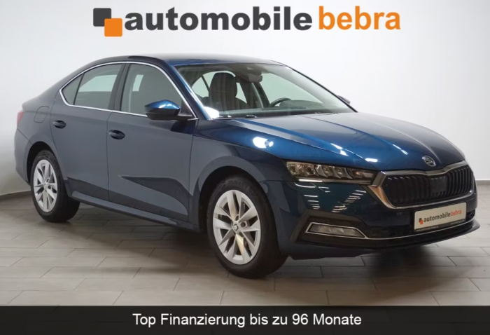 Skoda Octavia 2.0TDI DSG Style [3]