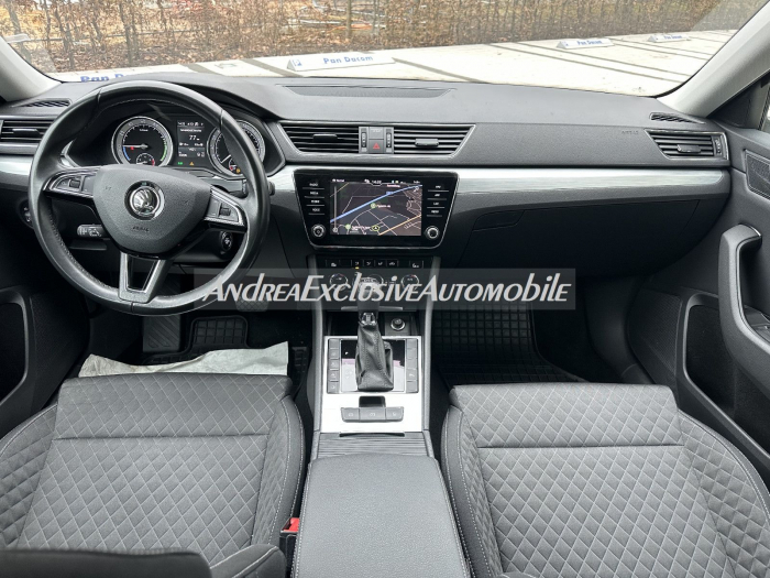 Skoda Superb 1.4 TSI Ambition [18]