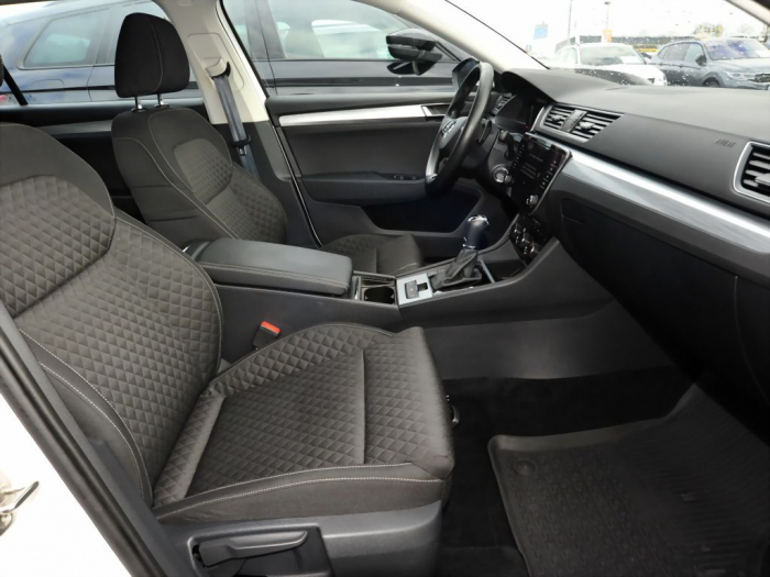 Skoda Superb Combi 1.4TSI [6]