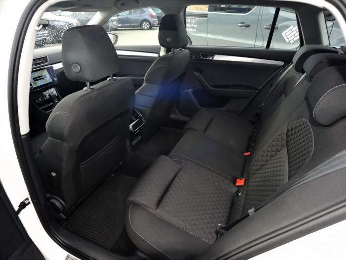 Skoda Superb Combi 1.4TSI [7]