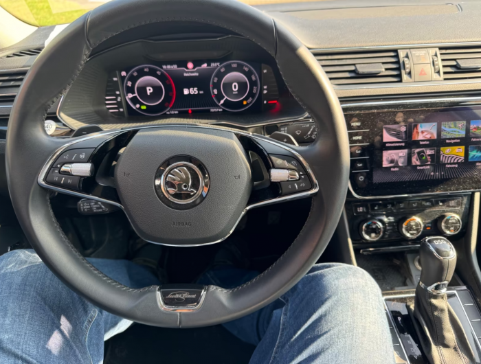 Skoda Superb Combi L&K 147 kw TDI DSG [11]