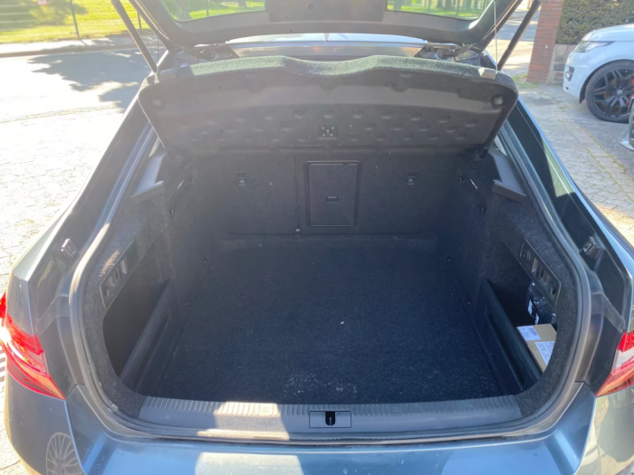 Skoda Superb Sedan [20]