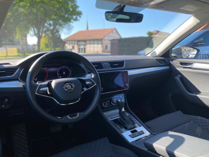 Skoda Superb Sedan [16]