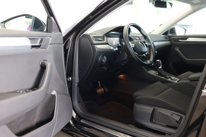 Superb LIMOUSINE [6]