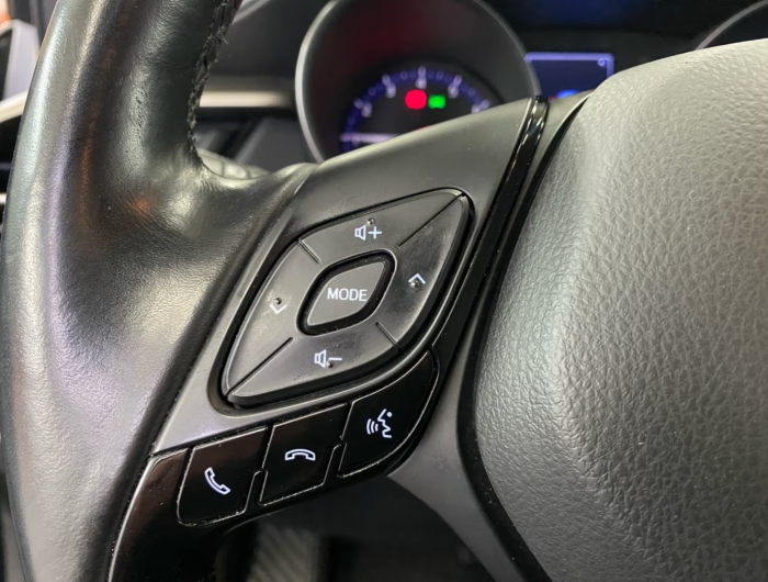 Toyota C-HR 1.2 Turbo Team [20]