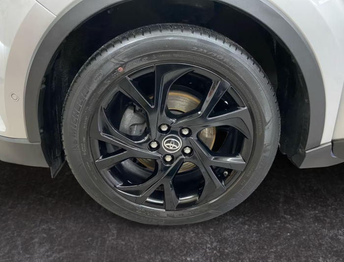 Toyota C-HR 1.2 Turbo Team [17]