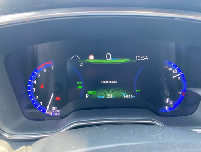 Toyota Corolla 1.8 Hybrid Club [12]