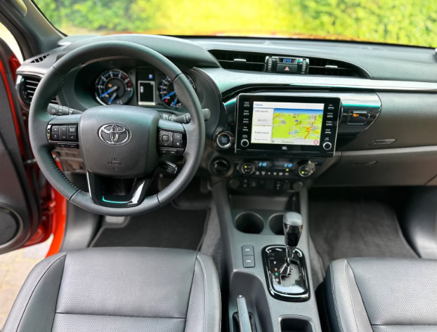 Toyota Hilux 2.8 D-4D 4Wd Invincible [13]