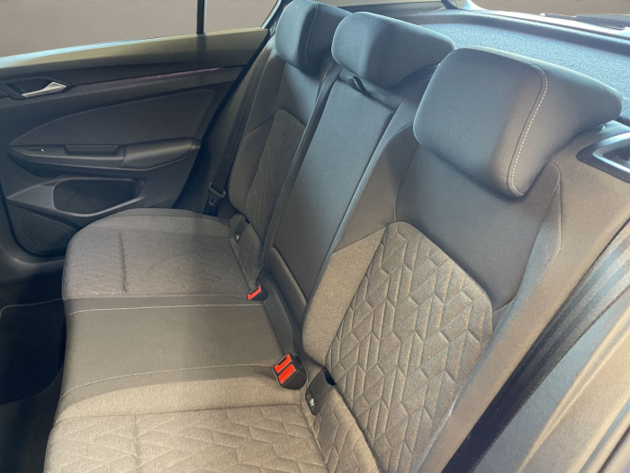 Volkswagen Golf VIII 1.5 TSI Life Navi [10]