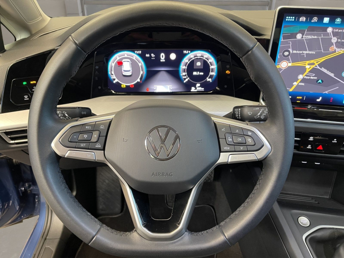 Volkswagen Golf VIII 1.5 TSI Life Navi [7]