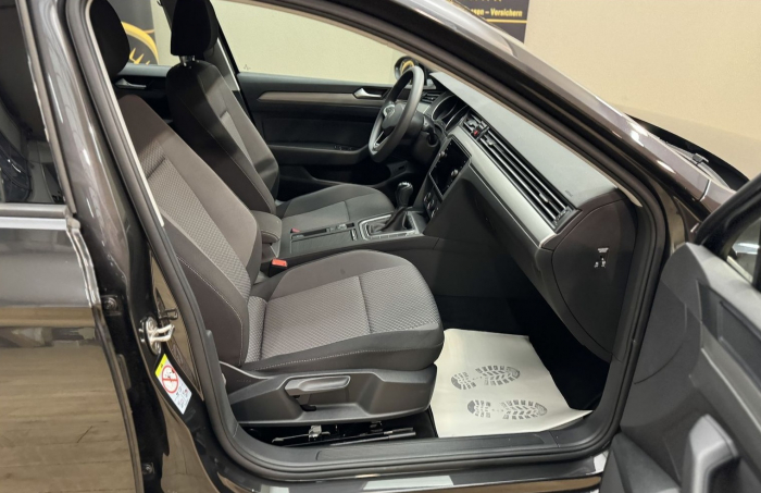 Volkswagen Passat Variant 1.5 TSI [11]