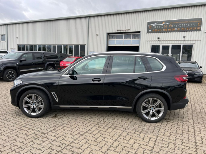 X5 xDrive 45 e xLine [4]