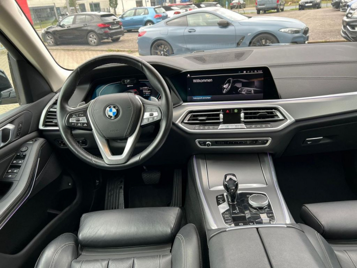 X5 xDrive 45 e xLine [6]