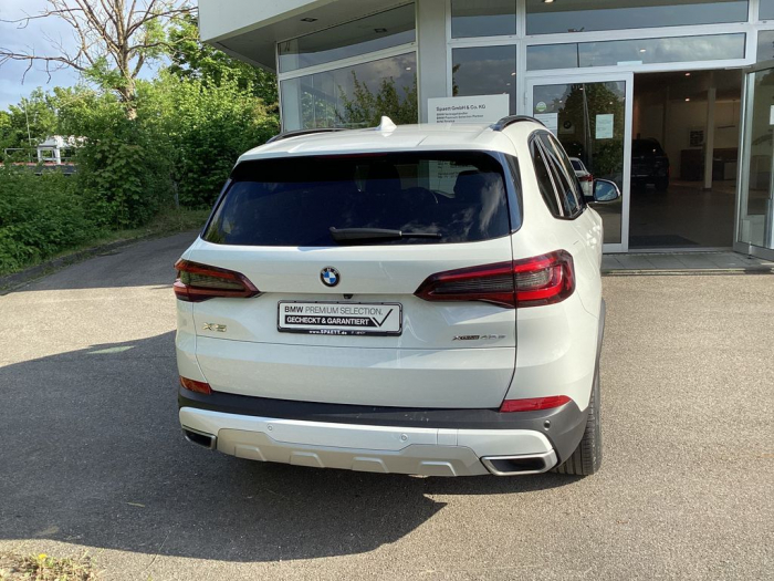 X5 xDrive45 [4]