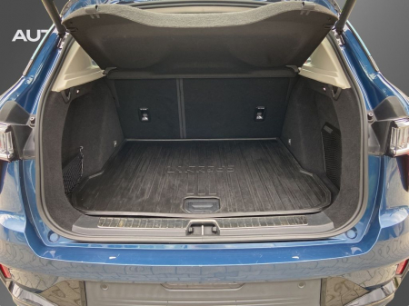 01 1.5 T HEV 145 kW Infinity KAM PANO [8]