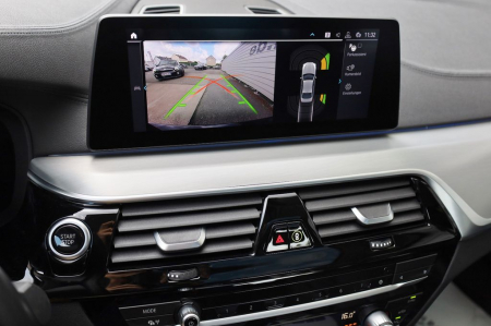 530 e xDrive Luxury [9]