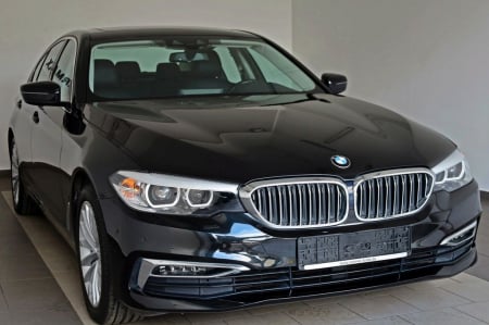 Stoc extern - 530 e xDrive Luxury