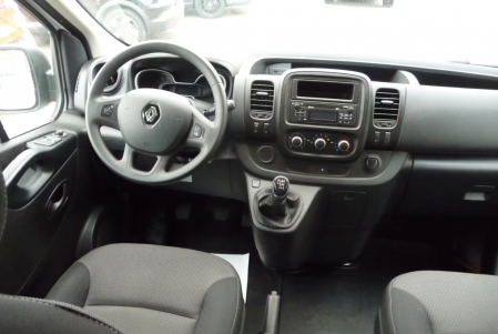 Renault Trafic Combi L1H1 [8]