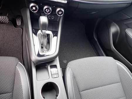 Arkana Intens TCe 140 EDC [7]