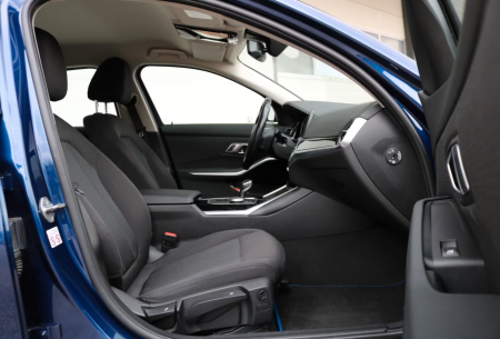 BMW 320 d Advantage Automatik [11]