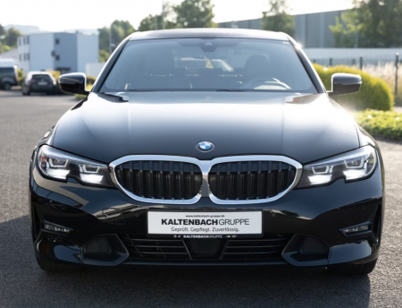Sedan - BMW 320 d Sport Line