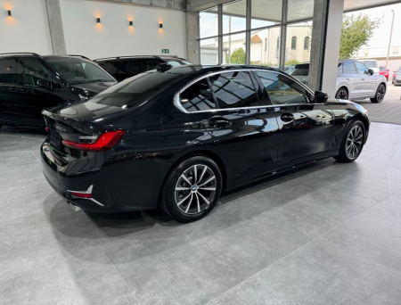 BMW 330 e Luxury Line [5]