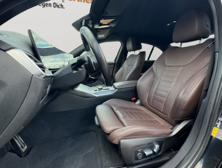 BMW 330 e M Sport [10]