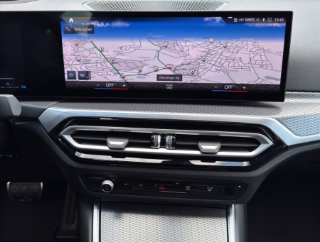 BMW 330 e M Sport [15]