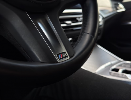 BMW 330 e M Sport [13]