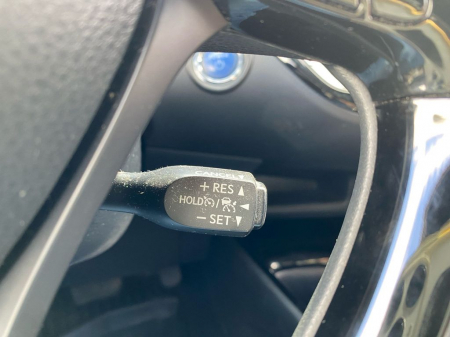 C-HR 2.0-l-VVTi Hybrid Team D [10]