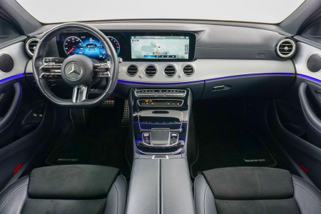 E 300 e Pano AMG Line [7]